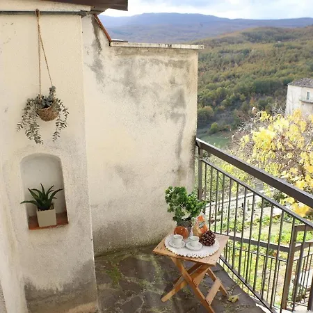 Holiday home Nel Vecchio Borgo