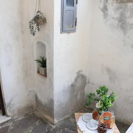 Nel Vecchio Borgo *