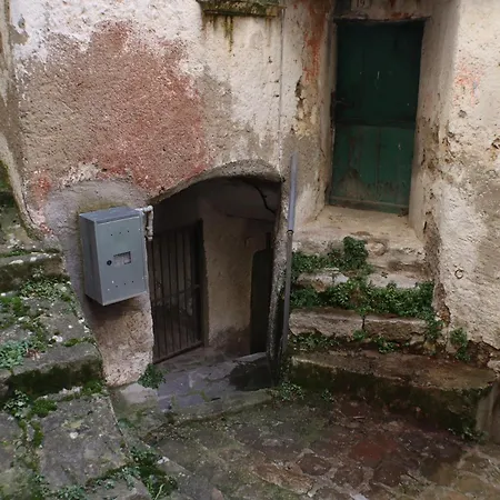 Holiday home Nel Vecchio Borgo